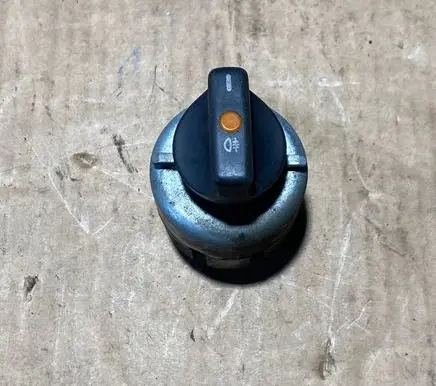 Mercedes-Benz E W124 Light switch 0005456004
