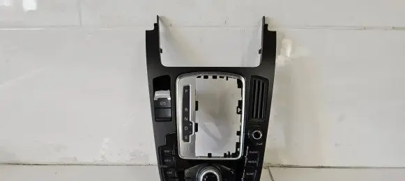 Audi A4 S4 B8 8K Head unit multimedia control 8T0919609F 900252890001 000334617