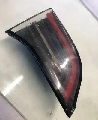 Tesla Model Y Tailgate rear/tail lights 150208800c