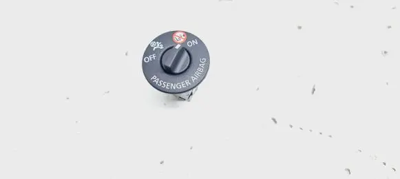 Renault Captur Passenger airbag on/off switch 681995290R