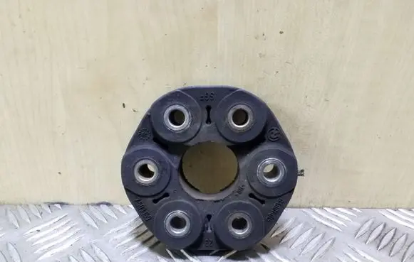 BMW X5 E70 Rear prop shaft donut coupling/joint 7503159
