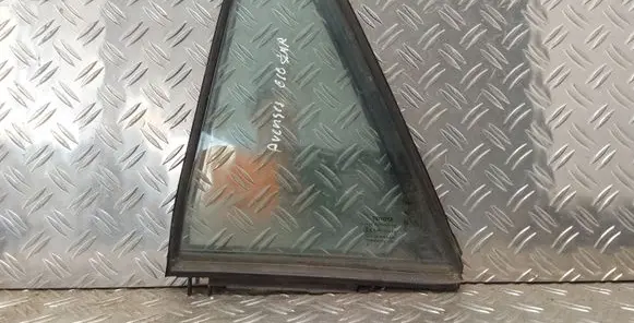 Rear vent window glass