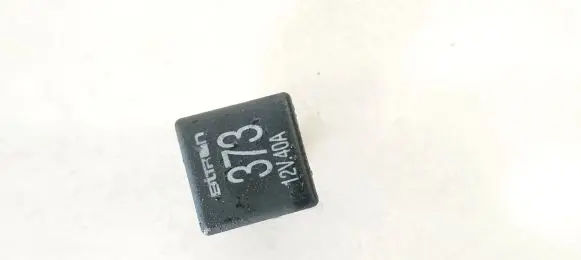Audi A4 S4 B7 8E 8H Other relay 8d0951253a