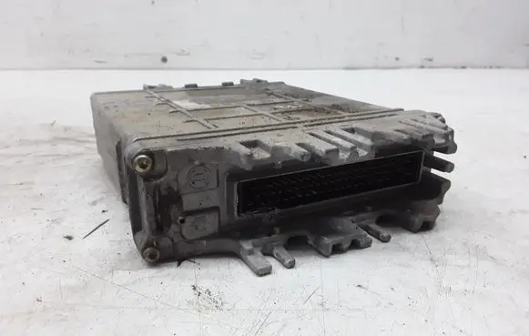 Volkswagen PASSAT B5 Engine control unit/module 028906021GL