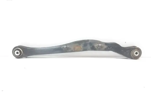 BMW 2 F46 Rear control arm 6851565 6851563