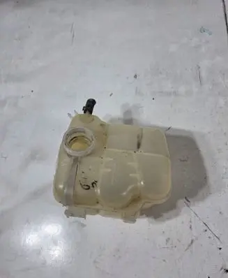 Opel Astra J Coolant expansion tank/reservoir 13393368 13370133