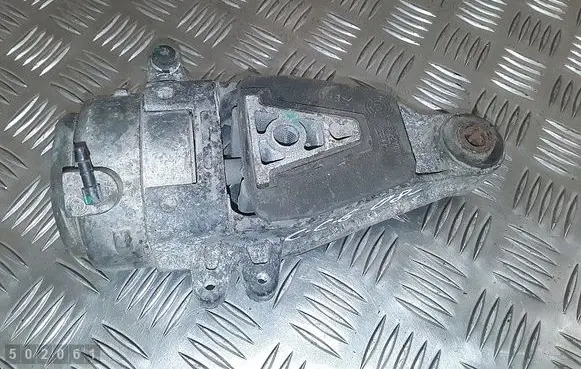 Citroen C6 Engine mount bracket 326c65
