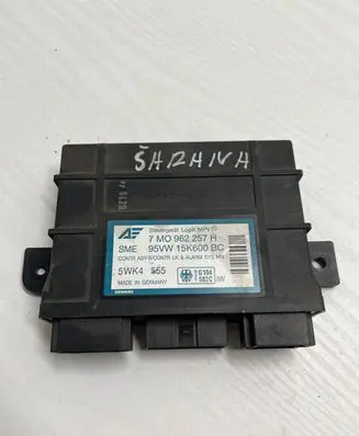 Volkswagen Sharan Comfort/convenience module 95VW15K600BC 5WK4555