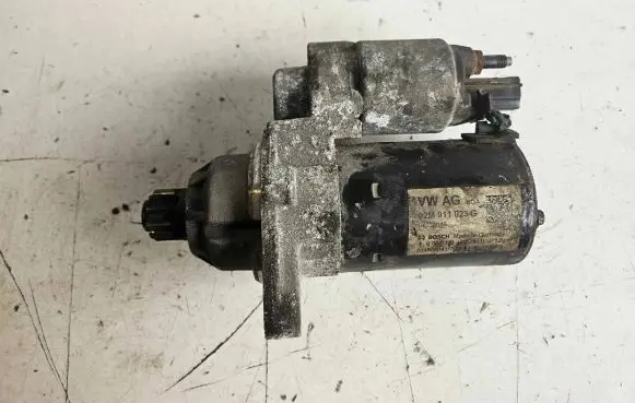Volkswagen Jetta VI Starter motor 02M911023G 04032015 0001121402