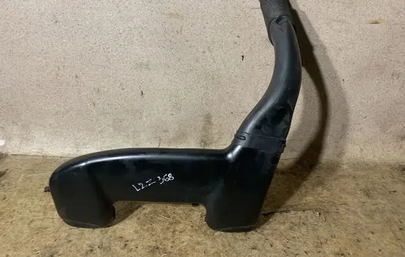 BMW X5 F15 Air intake duct part 8570289