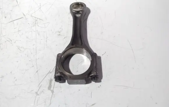 Volkswagen Golf V Connecting rod/conrod 038J
