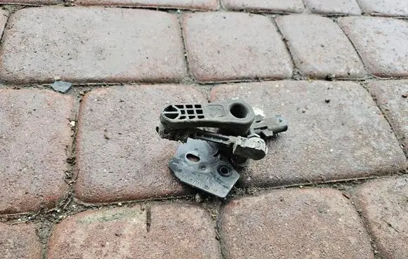 Opel Grandland X Headlight/headlamp level sensor 9817443780
