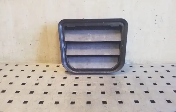 Volvo XC90 Quarter panel pressure vent 31369380