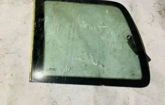 Renault Espace II Rear side window