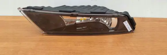 Skoda Superb B8 (3V) Front fog light 3V0941699