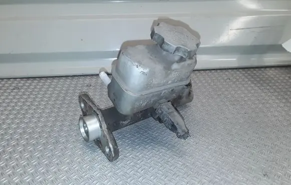 Hyundai Santa Fe Master brake cylinder