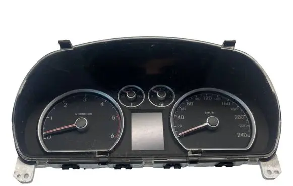Hyundai i30 Speedometer (instrument cluster) 940032L520