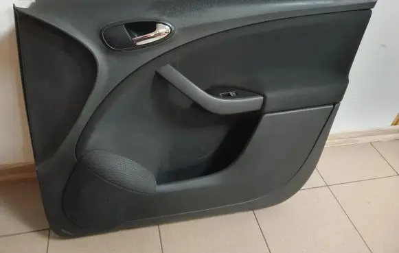 Seat Altea Front door card panel trim 5P0867012