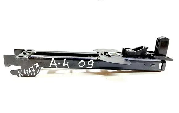 Audi A4 S4 B8 8K Seat belt adjustment motor 8E0857833E
