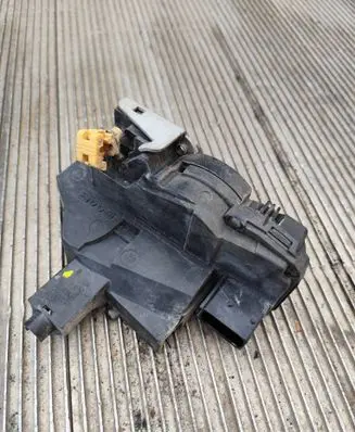 Saab 9-3 Ver2 Front door lock 12759692