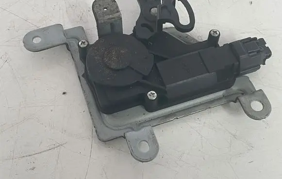 KIA Sorento Tailgate/trunk/boot lock/catch/latch 812403E000