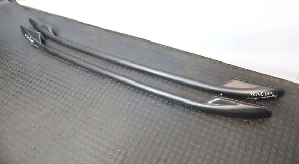 Hyundai i30 Roof transverse bars on the 