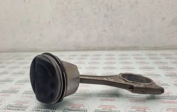 Audi Q7 4L Piston with connecting rod 84P43