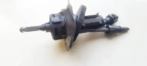 Mazda 3 I Clutch master cylinder 3m517a543ae 3m51-7a543-ae
