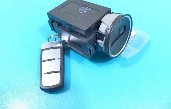 Volkswagen PASSAT B6 Ignition lock 3C0905843M IMPRK1219033