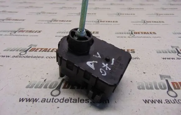 Headlight level adjustment motor