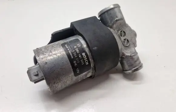 BMW 5 E39 Idle control valve (regulator) 0280140545 1744713