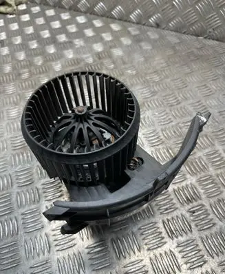 Volkswagen Multivan T5 Heater fan/blower 7E5820021 A05899115 31815940