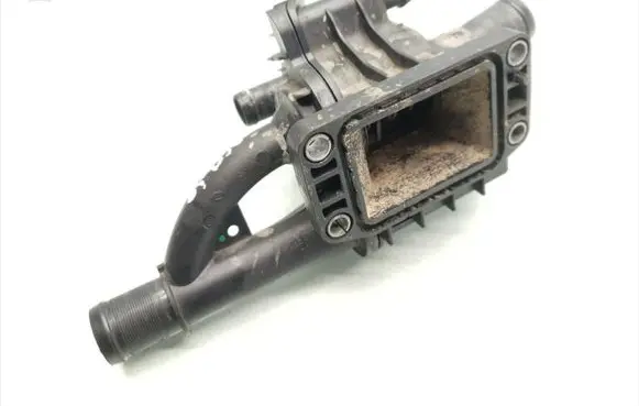 Ford Fiesta Thermostat/thermostat housing 9670283780