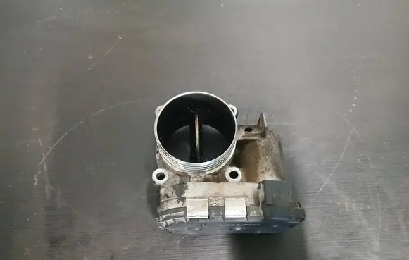 Volvo S60 Throttle valve 8692720 08W252 0281002701