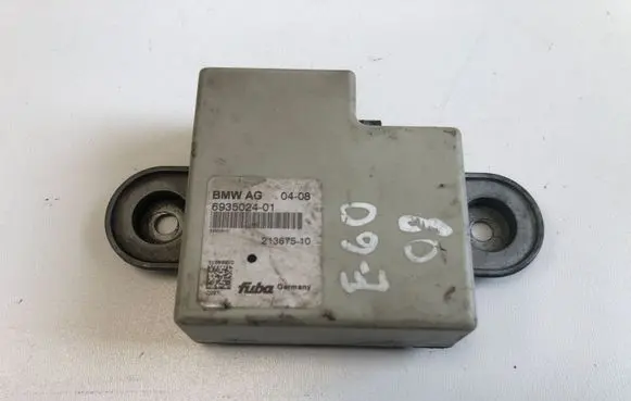 BMW 5 E60 E61 Other control units/modules 6935024