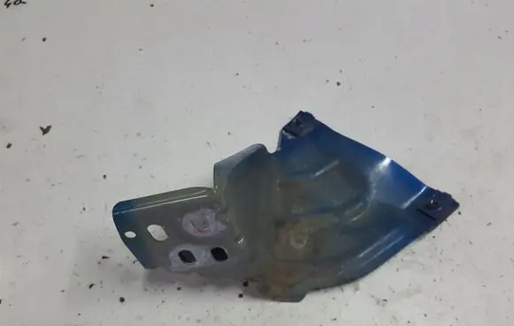 Opel Mokka Fender mounting bracket