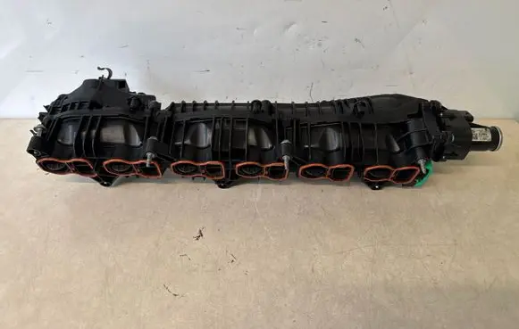 BMW X5 F15 Intake manifold 7811909
