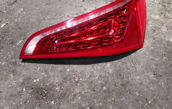 Audi Q5 SQ5 Rear/tail lights 8R0945094B