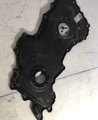 Opel Vivaro Timing belt guard (cover) 135027147R