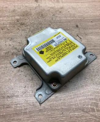 Mitsubishi Lancer Airbag control unit/module MR260703 X6T39473