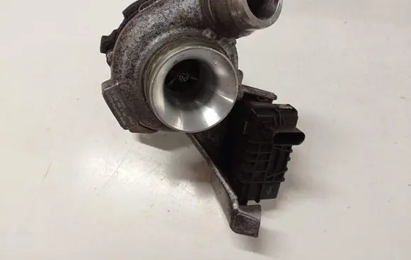 BMW 3 E90 E91 Turbo 781018902 7673780009 GT1749V