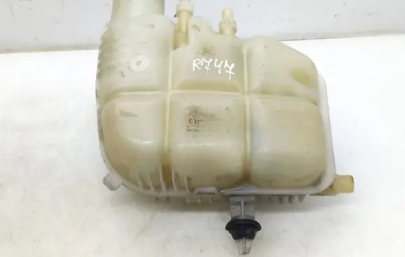 Mini Clubman F54 Coolant expansion tank/reservoir 7617362 2437681