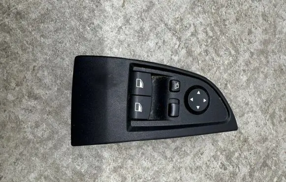 BMW i3 Electric window control switch 9362126 61319362126