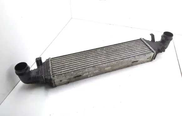 Mercedes-Benz C W204 Intercooler radiator A2045000200