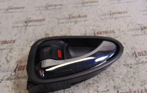 Toyota Avensis T270 Front door interior handle 6920605050