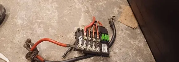 Volkswagen Golf IV Positive cable (battery) 1j0937773 2030787097 SLS2BA