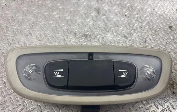 Volvo V40 Headlining lighting console trim 31348018 D159M10800001