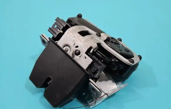 Ford Puma Tailgate/trunk/boot lock/catch/latch LITA-N442A66-AA IMPRK1494201