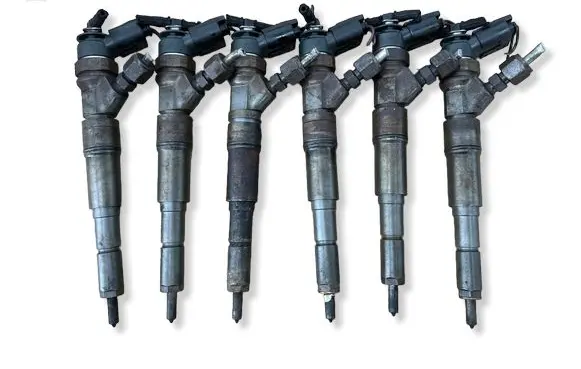 BMW X3 E83 Fuel injectors set 0445110 75110