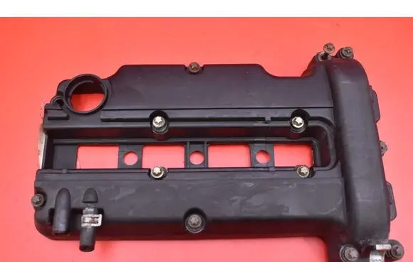 Opel Astra H Rocker cam cover 55351461
